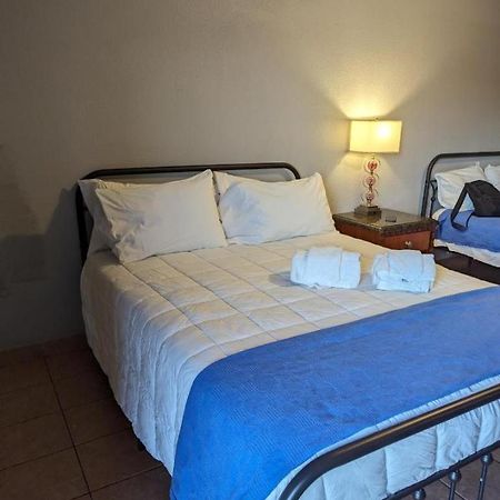 הנדרסון Ingles Motel מראה חיצוני תמונה