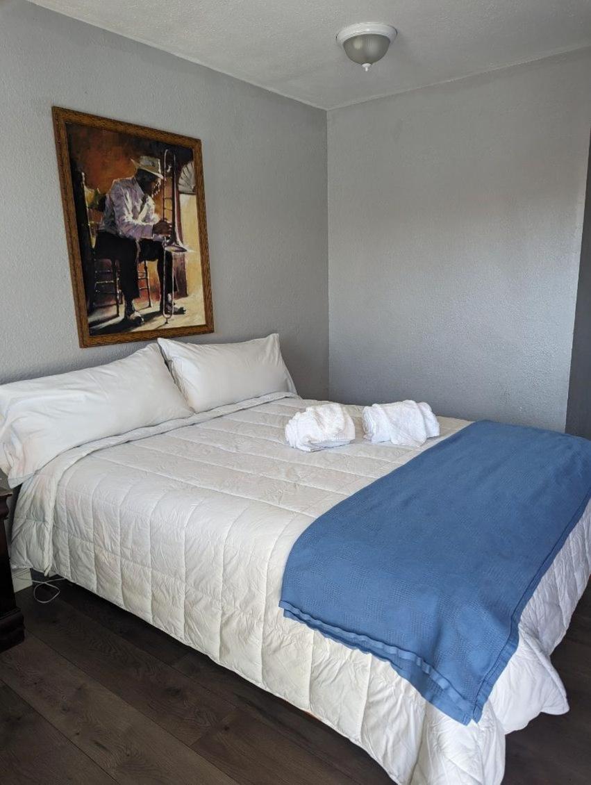 הנדרסון Ingles Motel מראה חיצוני תמונה